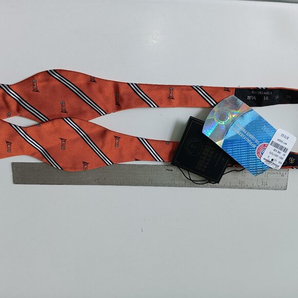 NWT Brooks Brothers Officially Licensed Collegiate Bow Tie - Picture 1 of 6